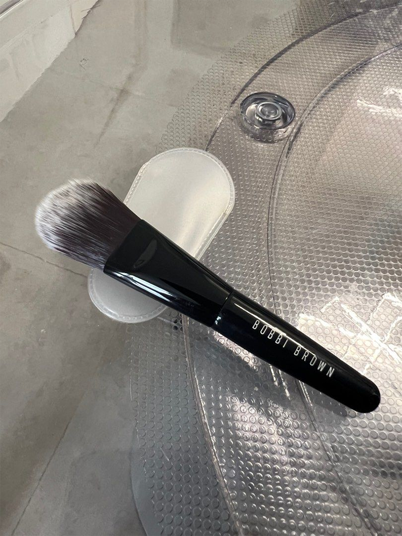Bobbi Brown Mini Foundation Brush