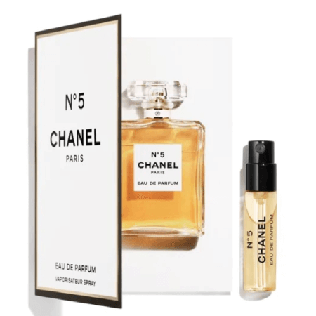 Chanel No.5 eau de parfum 1.5ml ชาแนล นัมเบอร์ไฟว์ เป็นกลิ่นหอมของดอกไม้หลากหลายชนิดให้กลิ่นหอมนุ่มละมุน หรูหรา ดูคลาสสิก